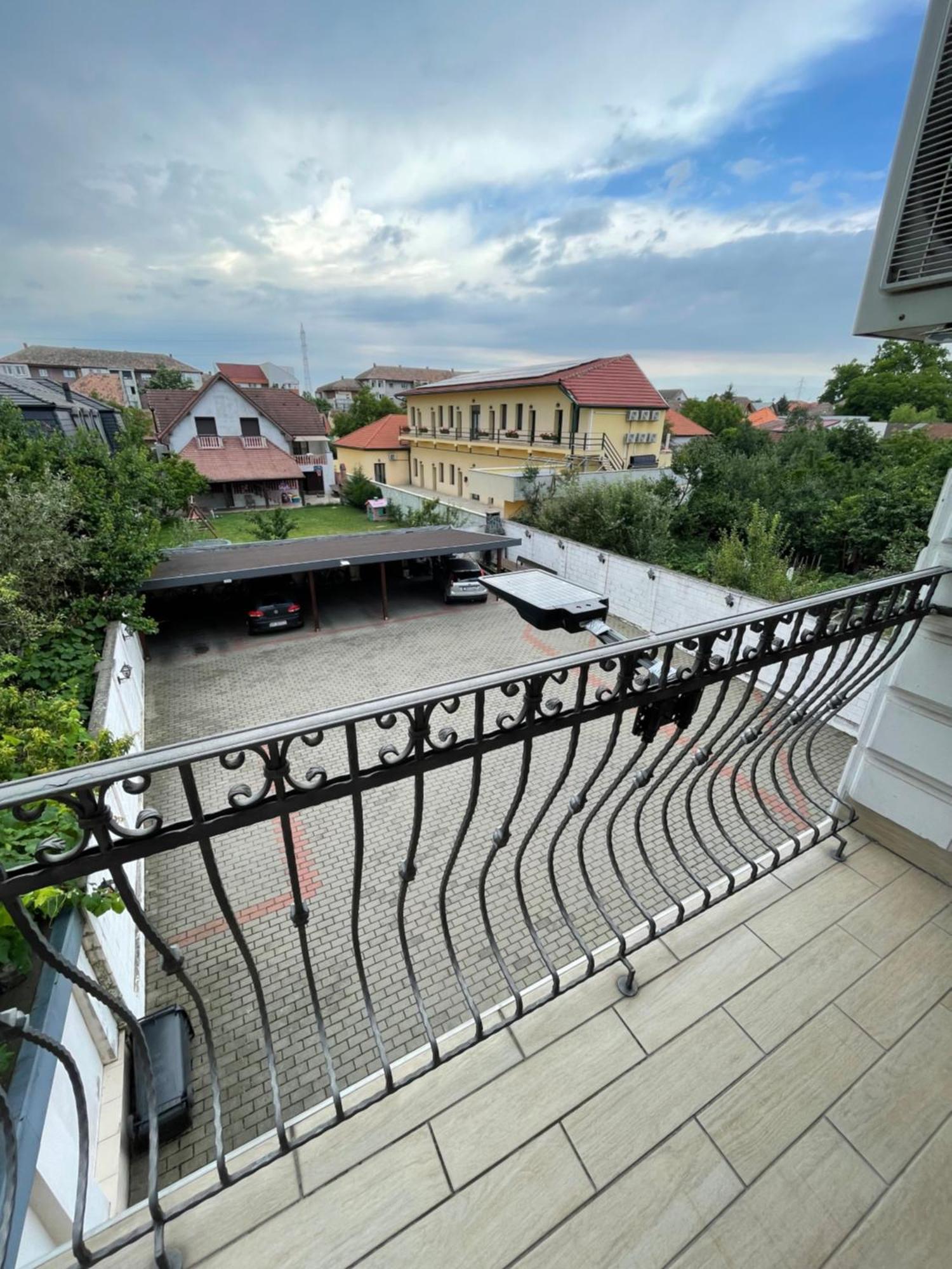 Apartment In The Villa Northern Dreams #1 Parking Included In Price Timişoara Exterior foto